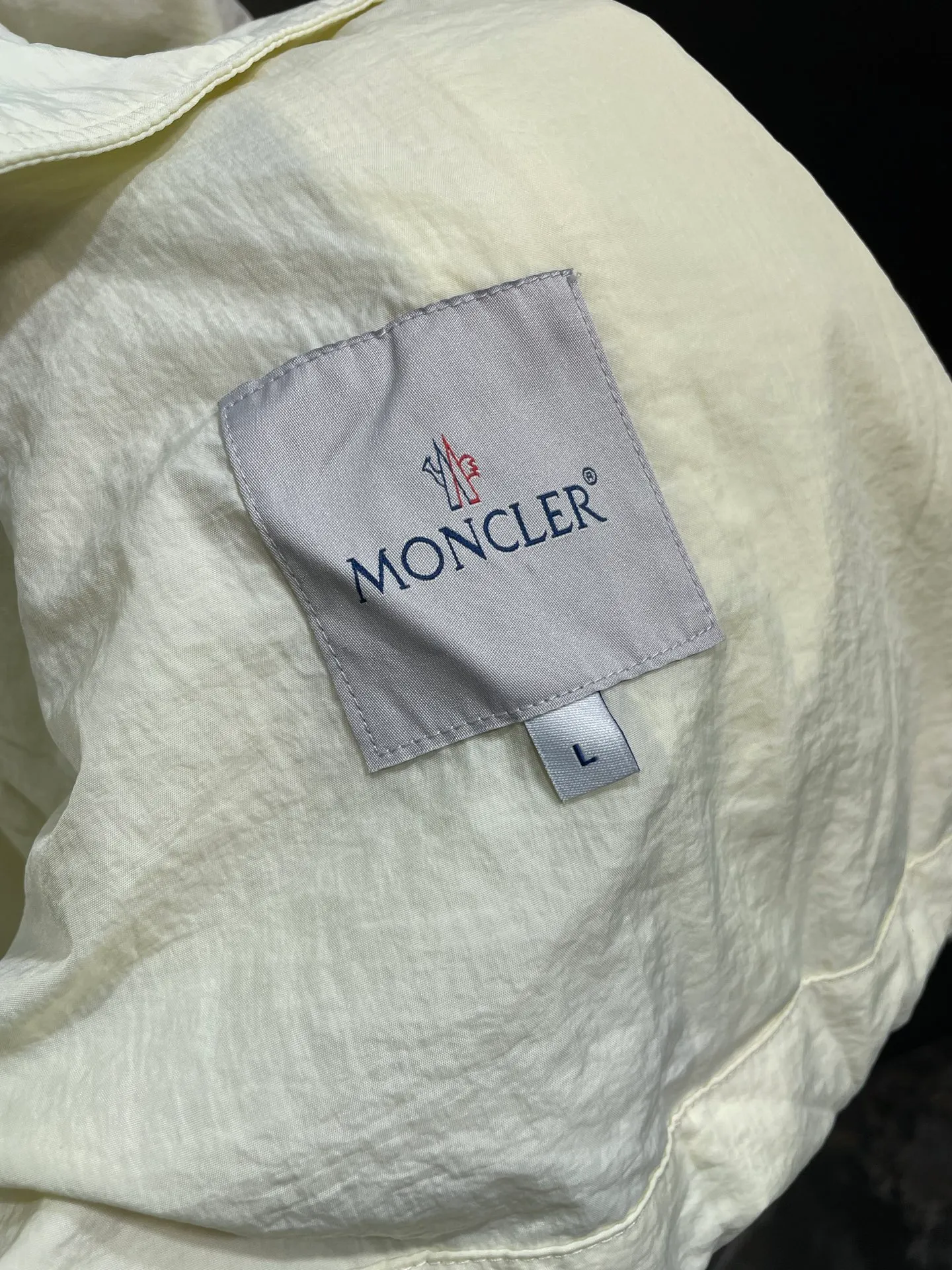 MO*CLER 24 ！ Breathable！ ，H 。 logo 😍 In Stock SML